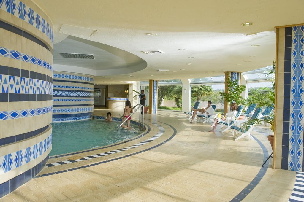 Black Mountain Leisure And Conference Hotel Groothoek Eksteriør billede